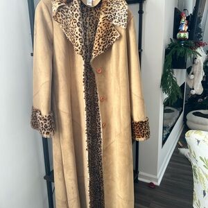 Like new classic Newport News faux fur/shearling long coat